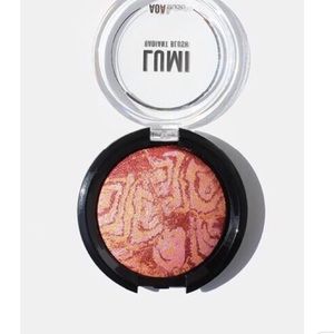 Glistening Baked Blush